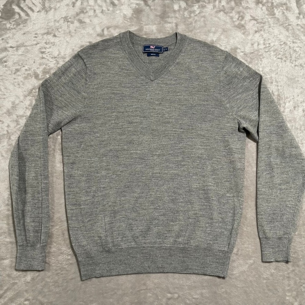 Vineyard Vines Sweater Mens Small Gray Merino Wool V Neck Pullover Preppy